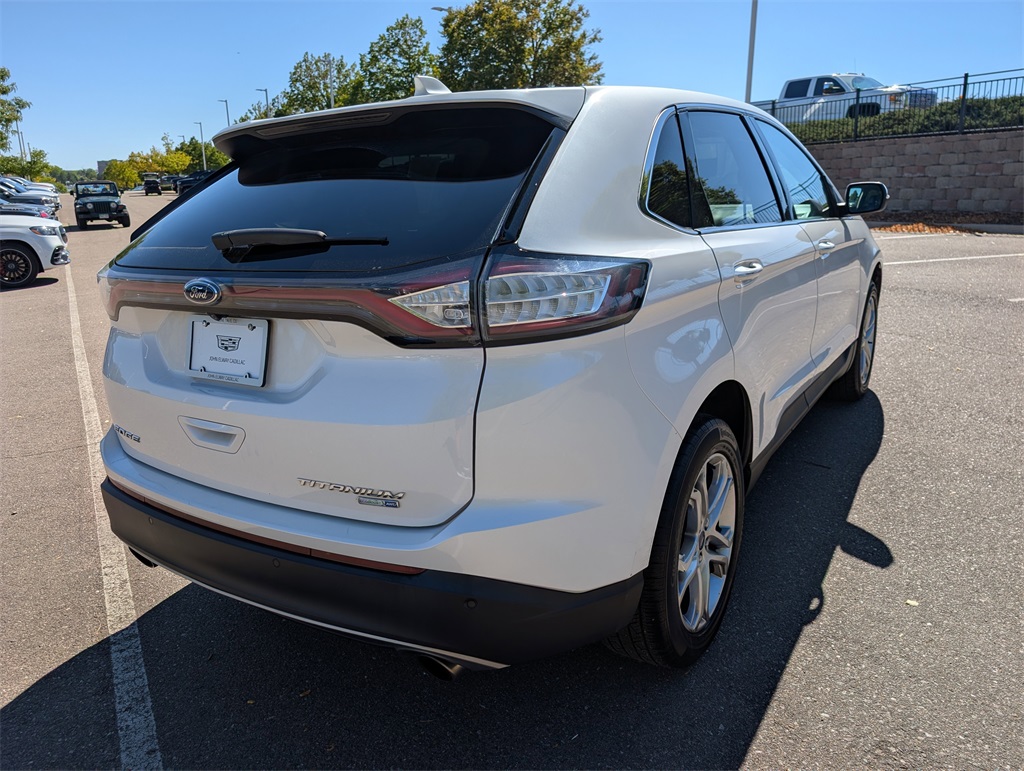 2016 Ford Edge Titanium photo 3