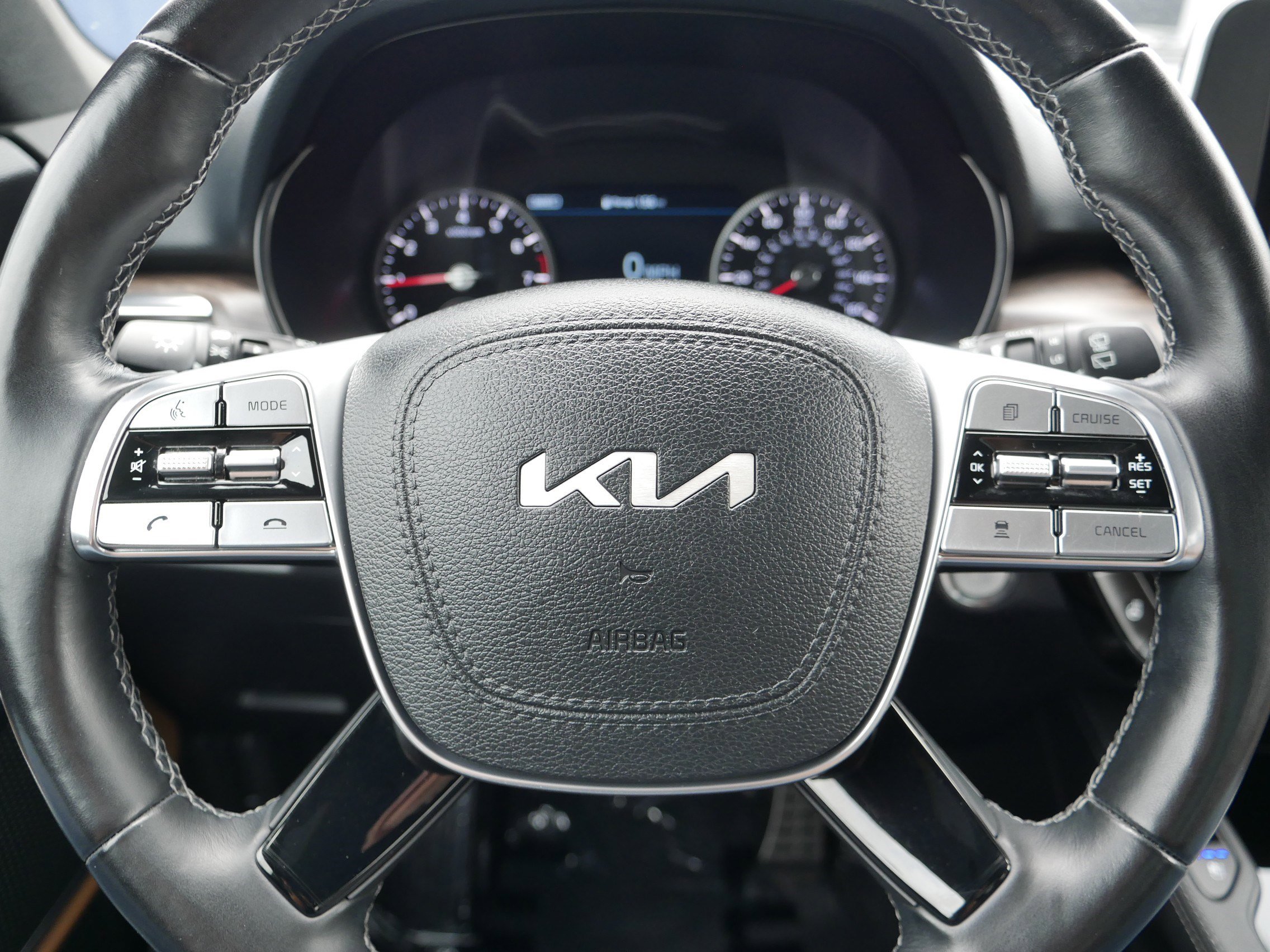 2022 Kia Telluride SX photo 25