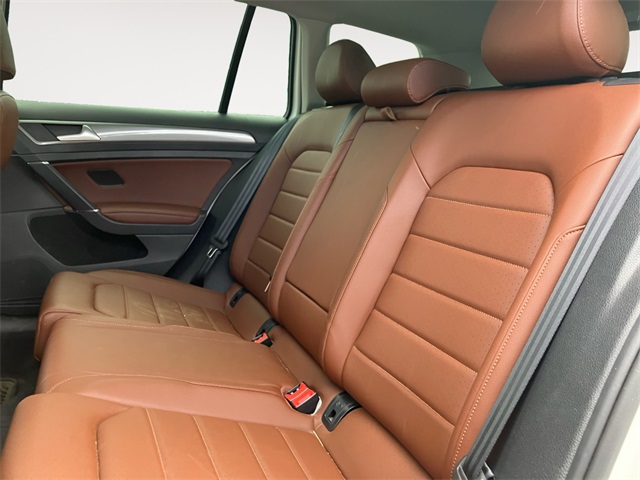2018 Volkswagen Golf Alltrack TSI SEL photo 13