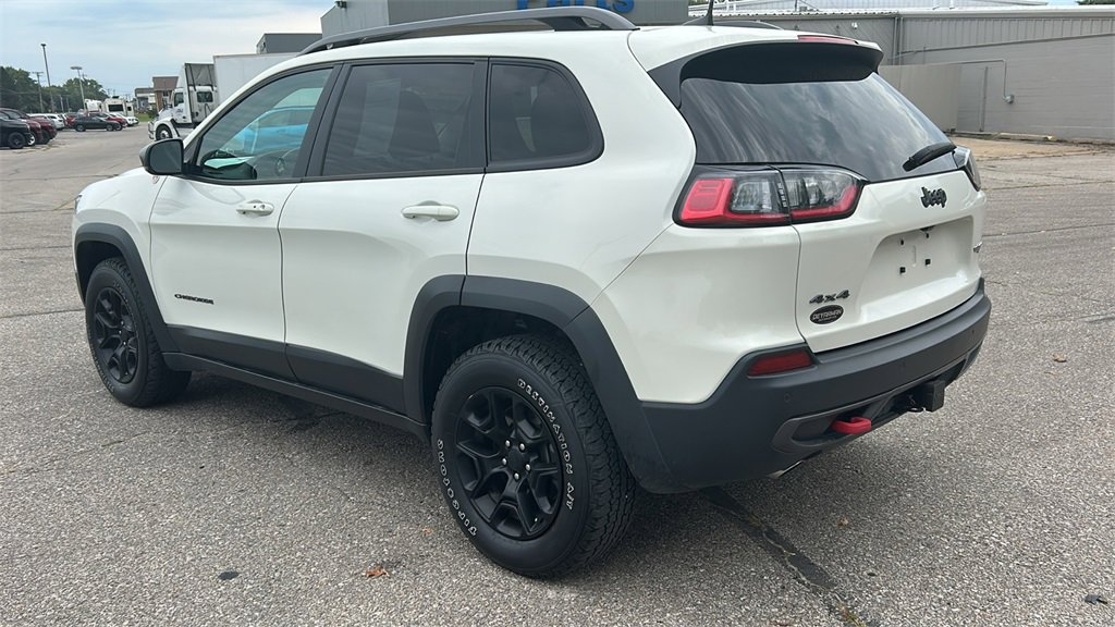 2019 Jeep Cherokee Trailhawk photo 3