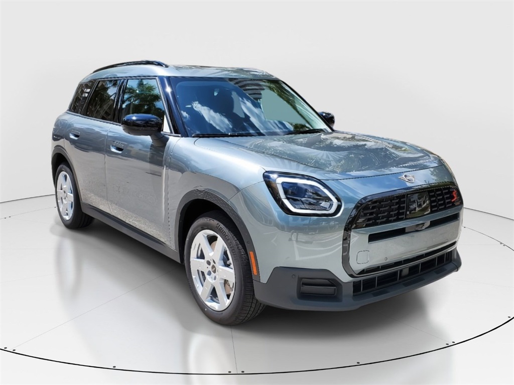 2025 Mini Cooper S ALL4 photo 2