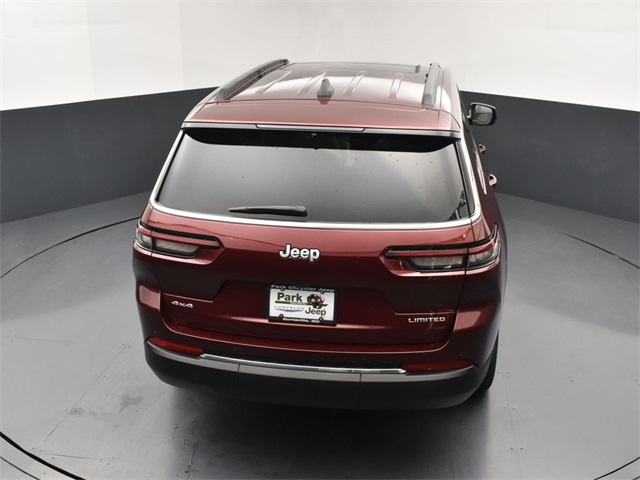 2025 Jeep Grand Cherokee Limited photo 15