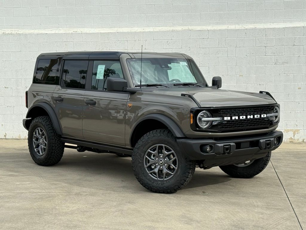 2025 Ford Bronco 4-Door Badlands's photo