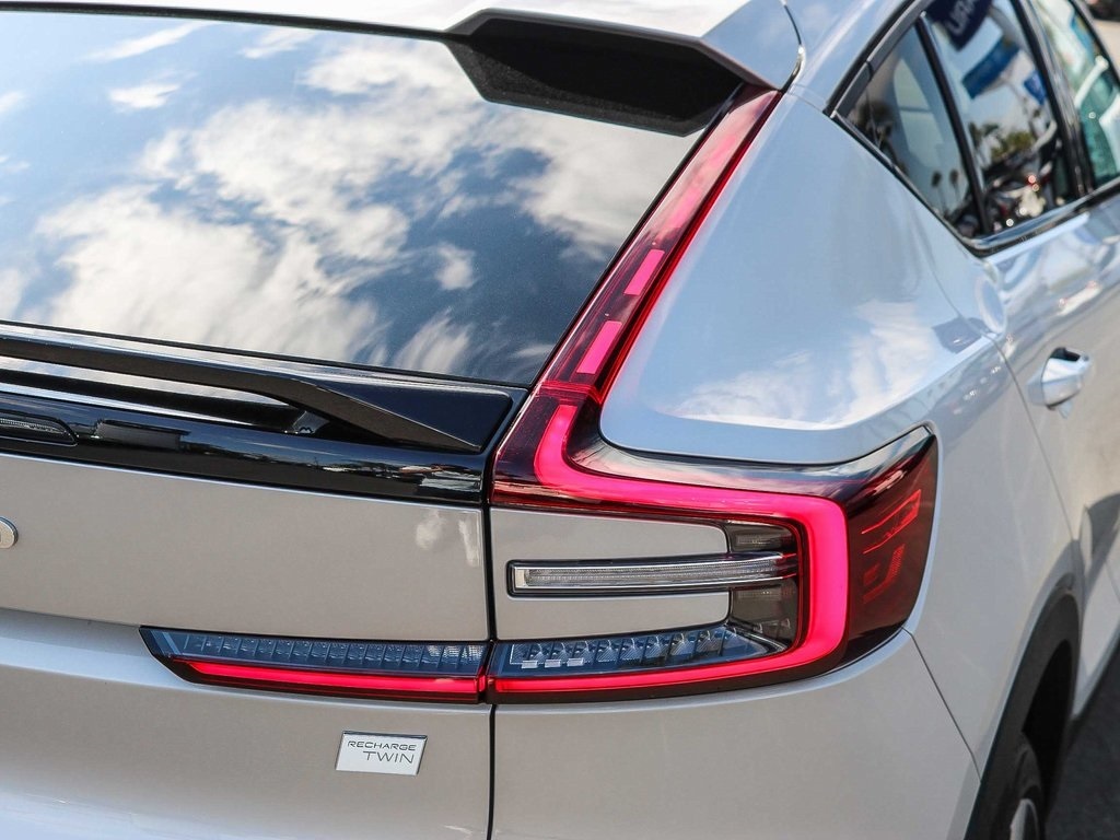 2023 Volvo C40 Recharge Ultimate photo 7