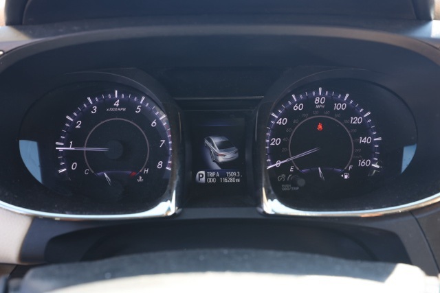 2013 Toyota Avalon XLE photo 26