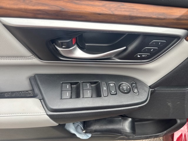 Used 2022 RED Honda Touring image 16