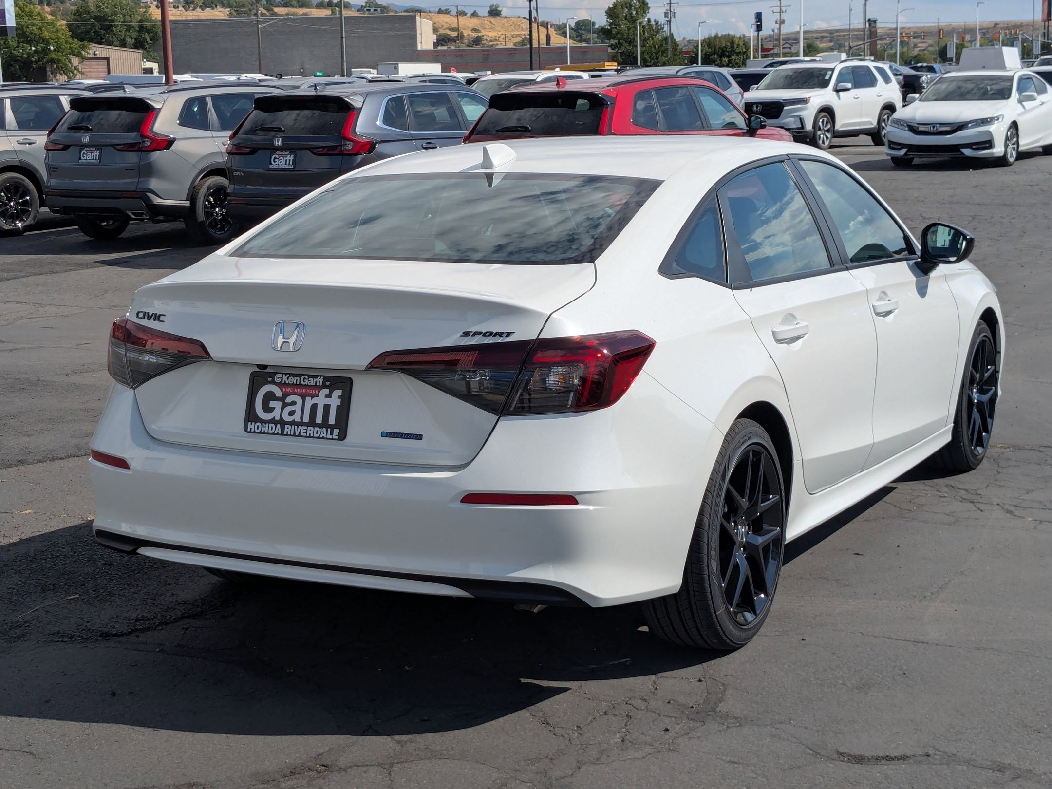 2026 Honda Civic Hybrid Sport photo 2