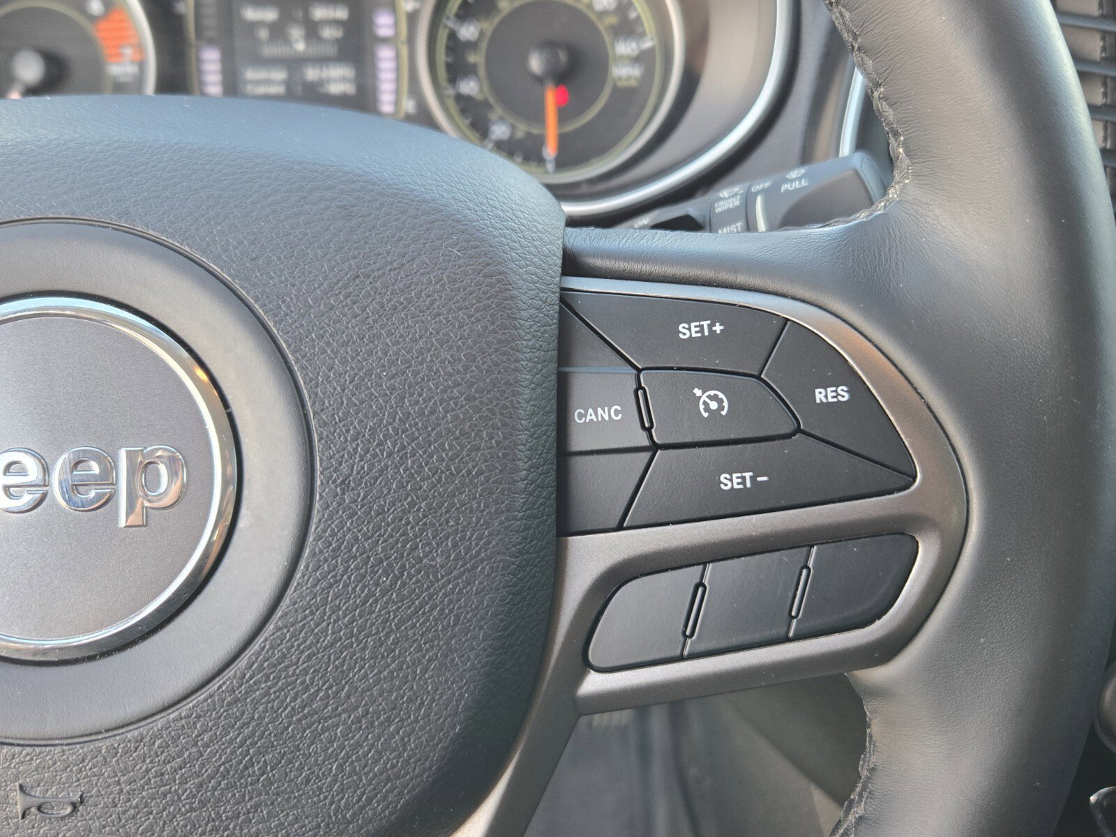 2019 Jeep Cherokee Latitude photo 29