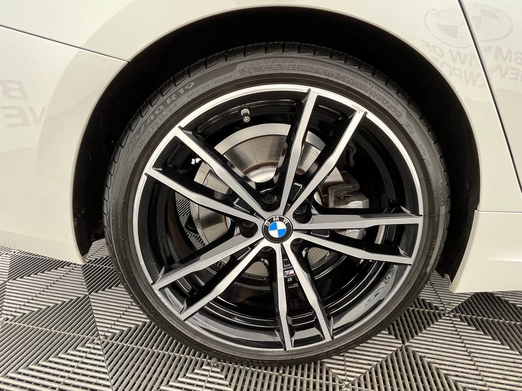 2023 Bmw 330i xDrive photo 11
