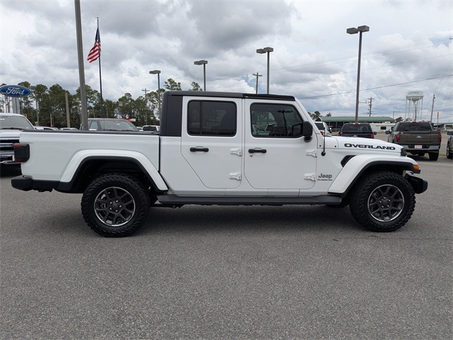 2020 Jeep Gladiator Overland photo 2