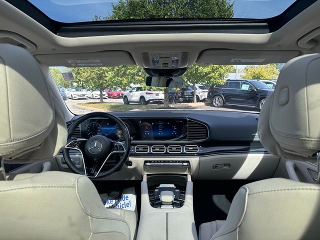 2026 Mercedes Benz GLS 450 4MATIC photo 29
