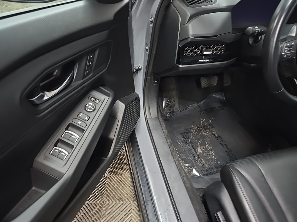 2023 Honda Accord Hybrid EX-L photo 25