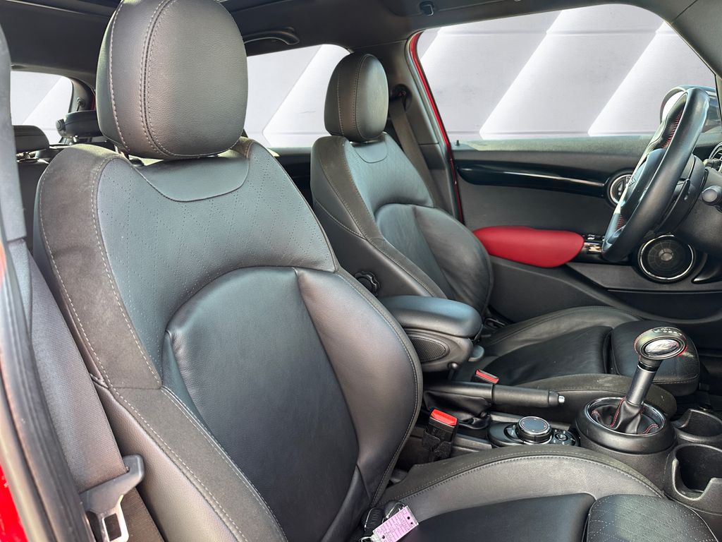 2019 Mini Cooper 4 Door Hardtop Signature photo 14