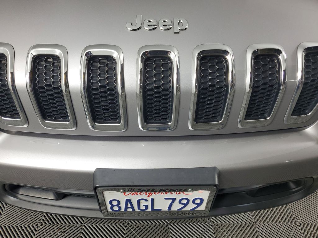 2018 Jeep Cherokee Latitude photo 10