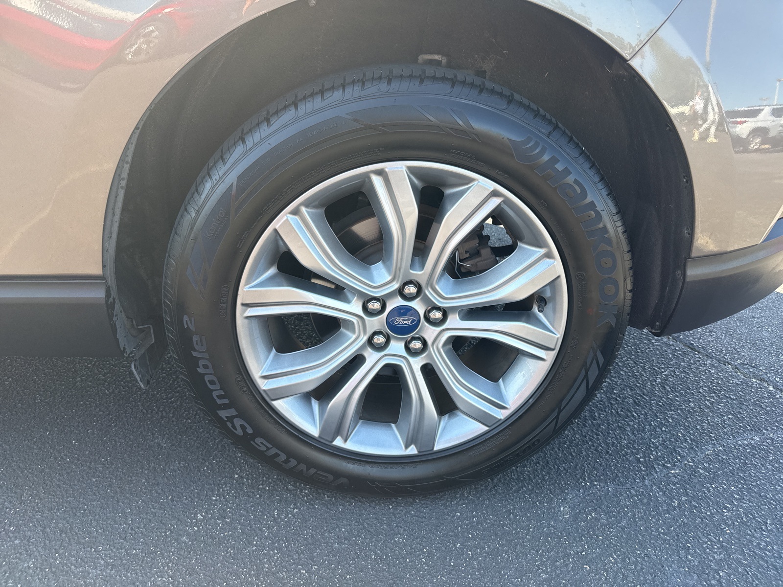 2019 Ford Edge Titanium photo 20