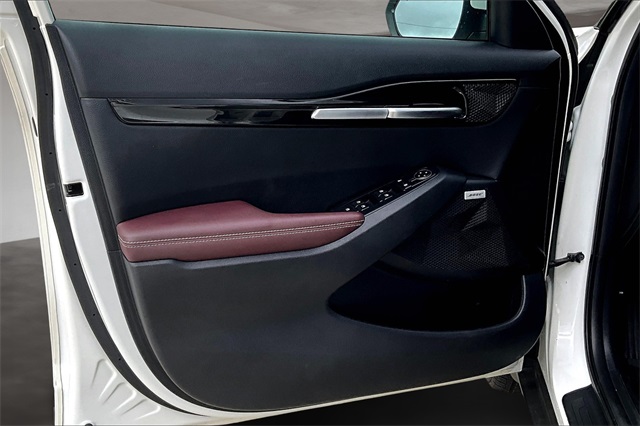2022 Kia Seltos SX photo 23
