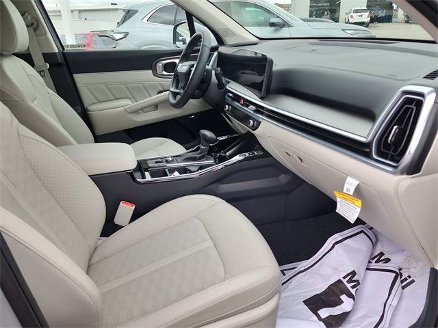2026 Kia Sorento SX photo 16