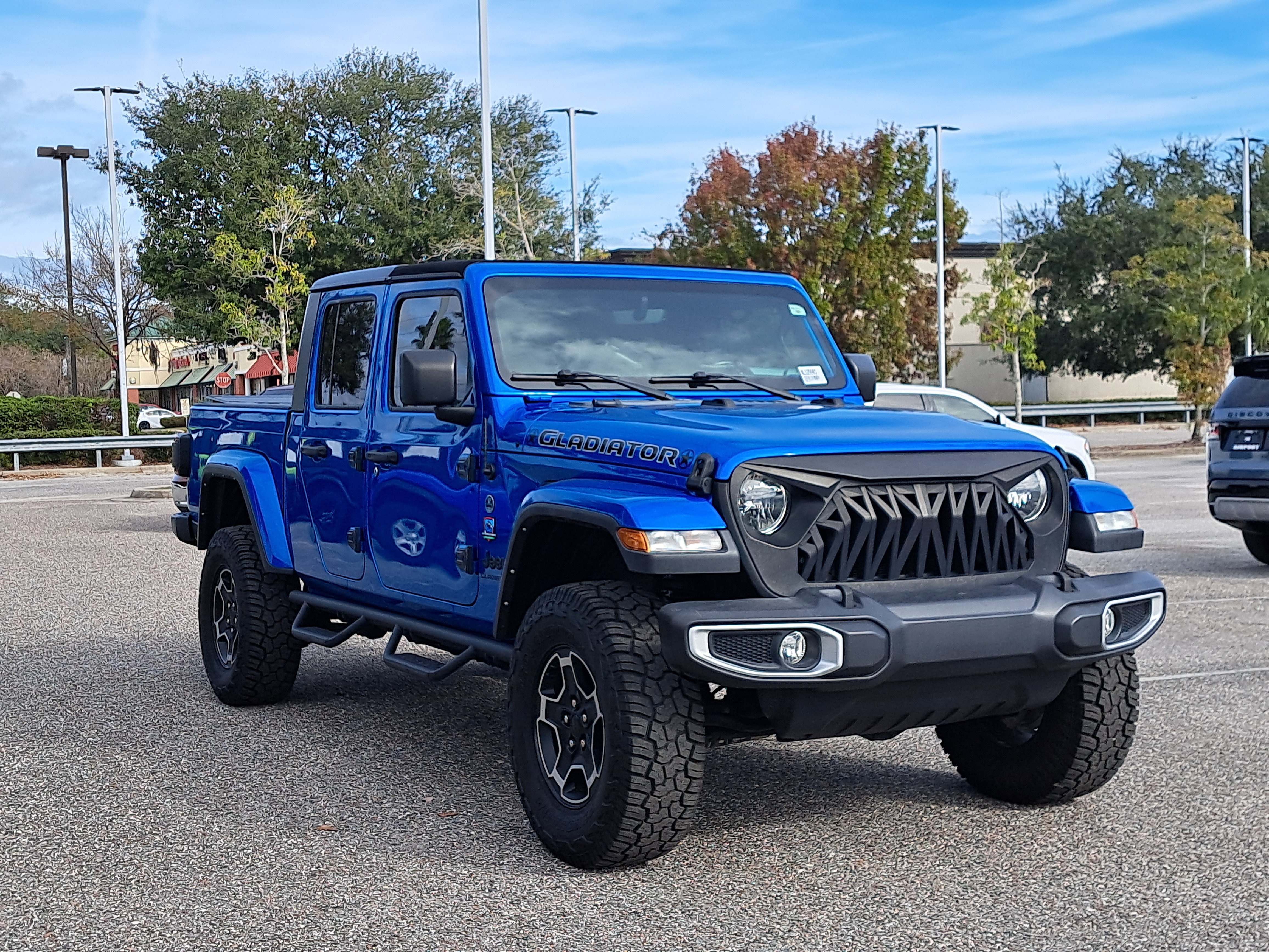 2022 Jeep Gladiator Sport S's photo