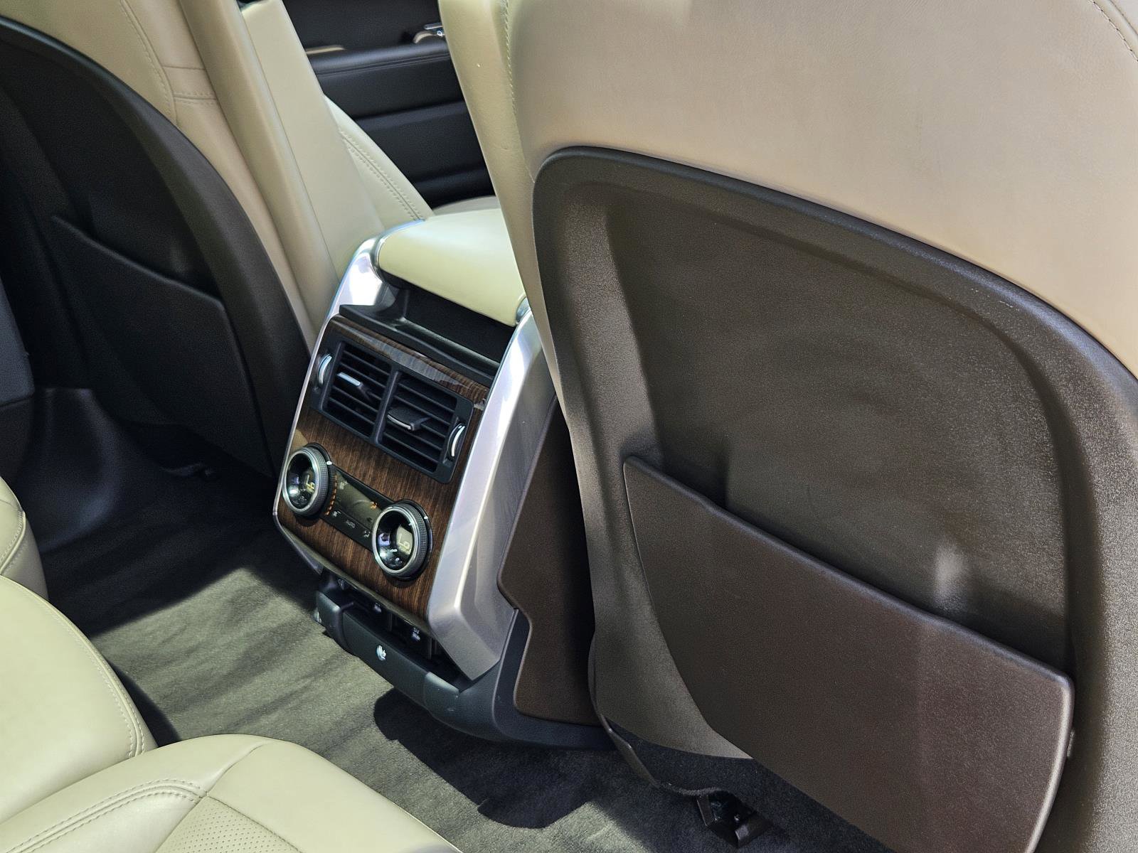 2018 Land Rover Range Rover Sport HSE photo 37