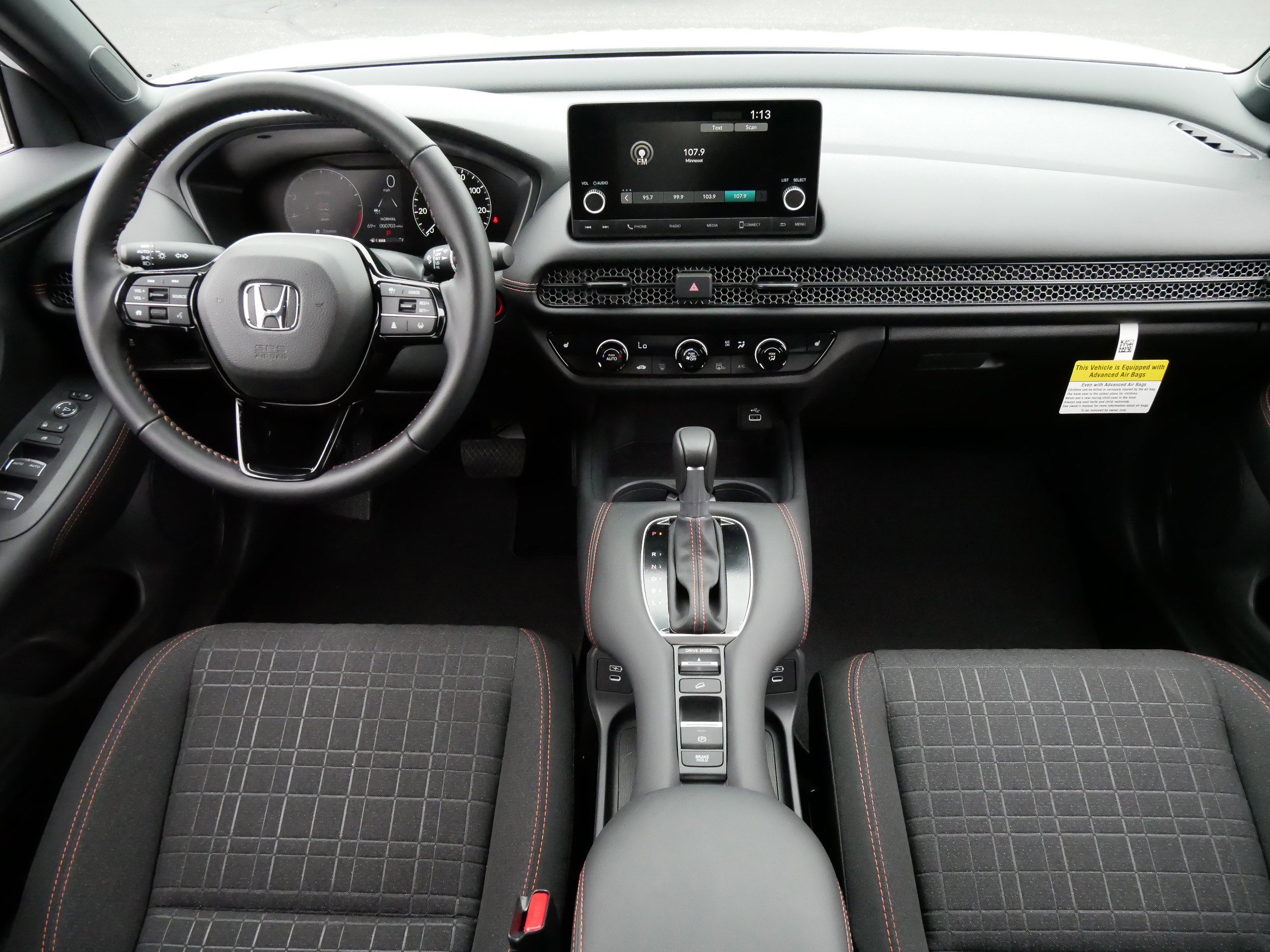 2025 Honda HR-V Sport photo 9