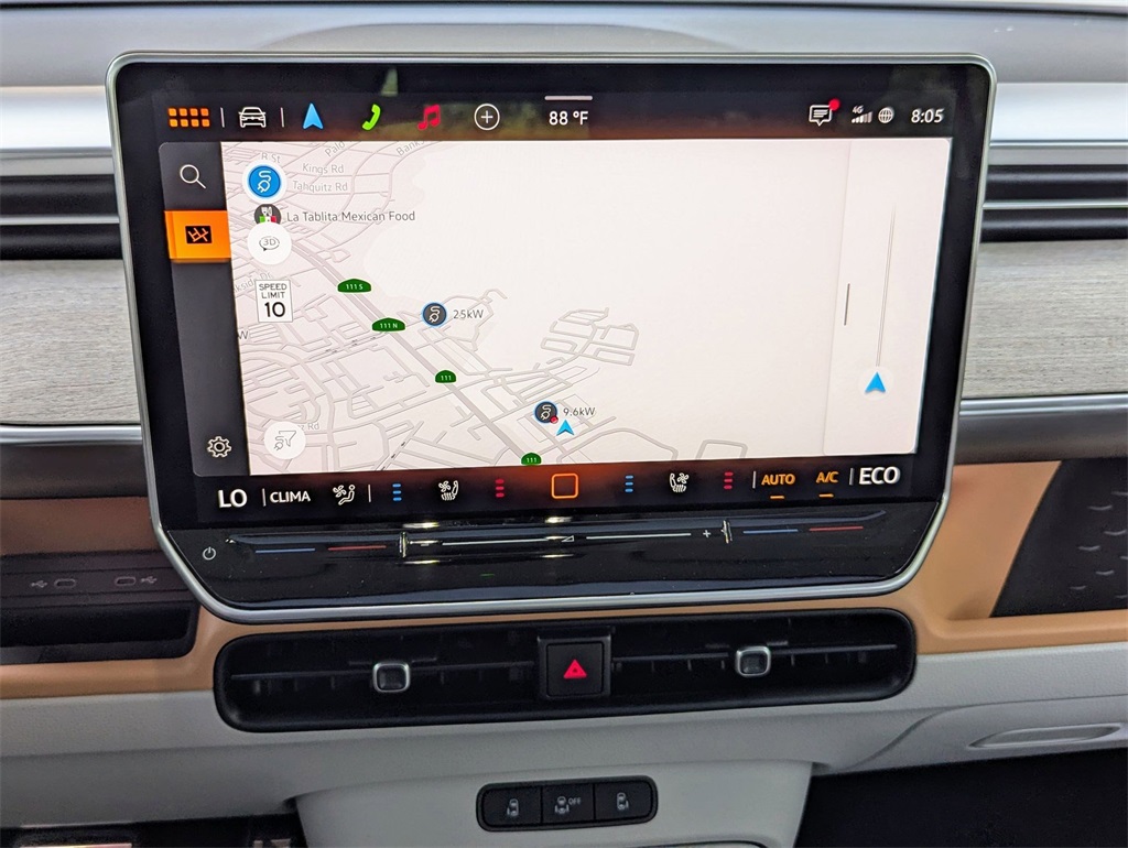 2025 Volkswagen ID. Buzz photo 12
