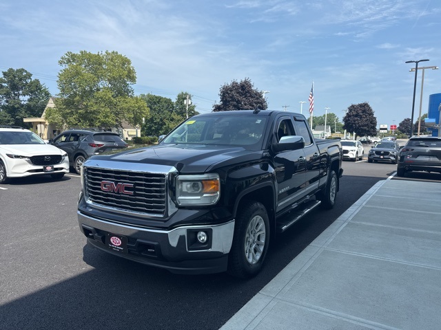 2015 Gmc Sierra 1500 SLE photo 2