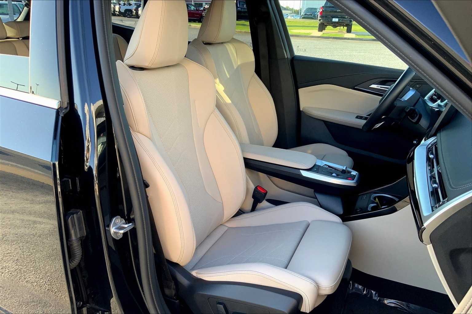 Image of Pre-Owned 2025 BMW X1 xDrive28i