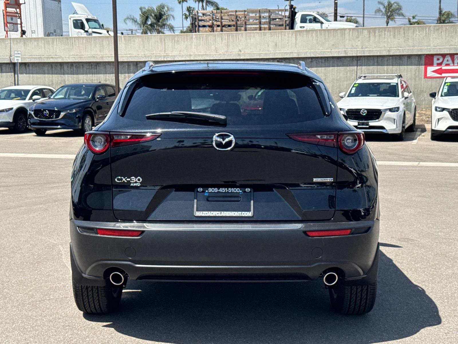 2025 Mazda CX-30 2.5 S Preferred photo 4