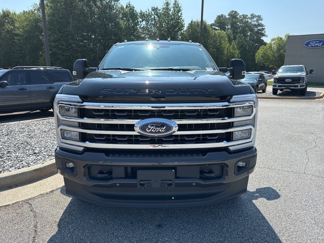 2025 Ford F-250 photo 4