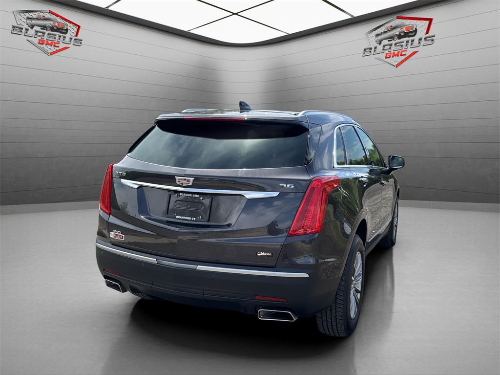 2018 Cadillac XT5 Luxury photo 4