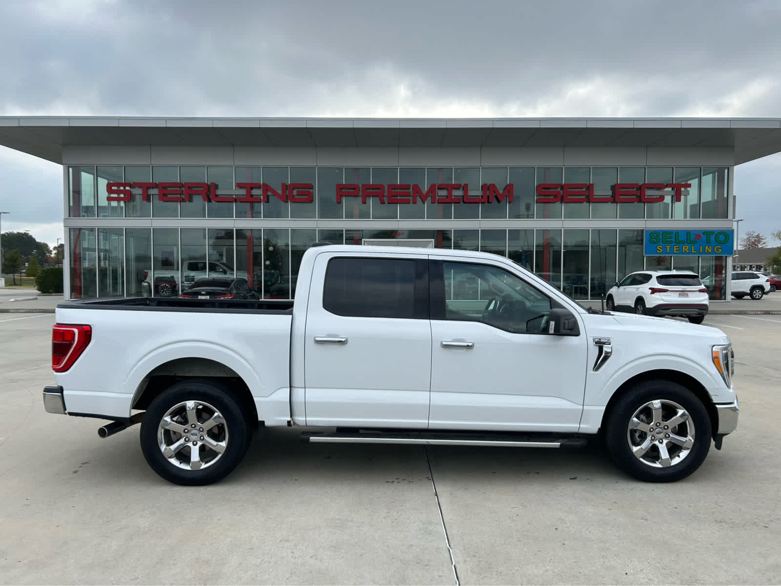 2021 Ford F-150 XLT's photo