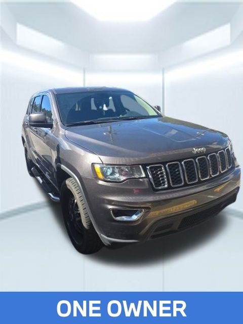 2020 Jeep Grand Cherokee Laredo E photo 3