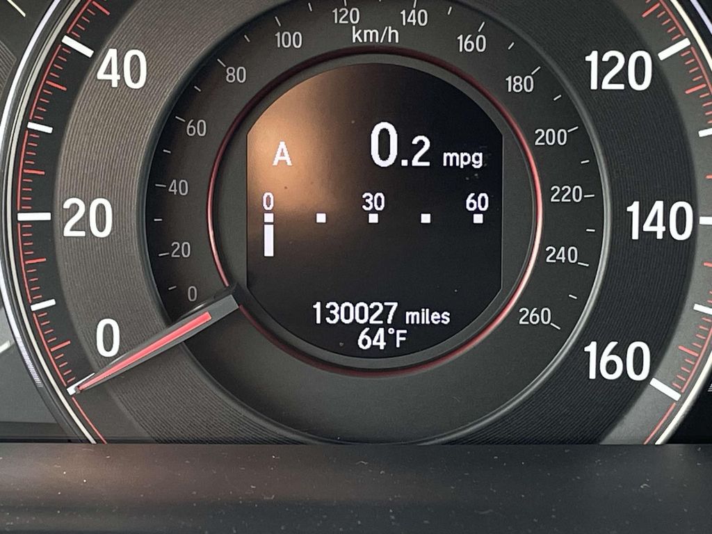 2016 Honda Accord Touring photo 15