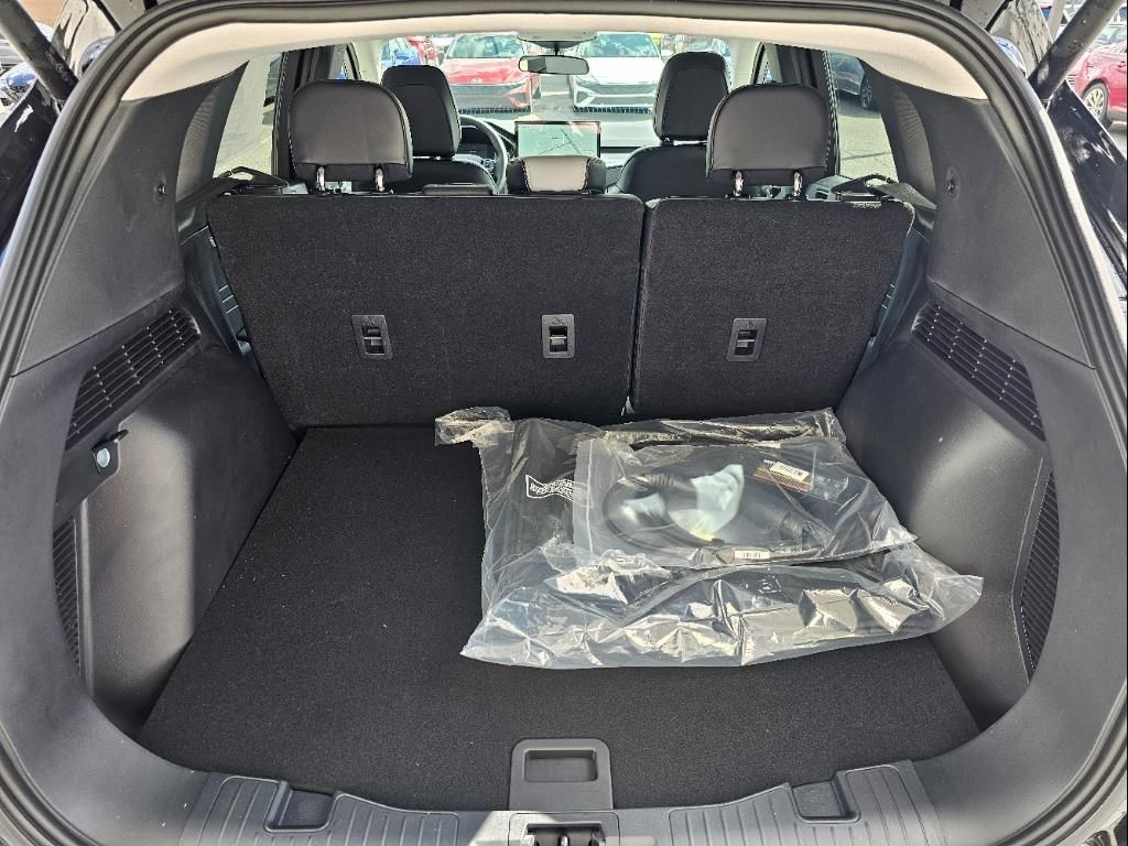 2024 Ford Escape Plug-In Hybrid photo 11
