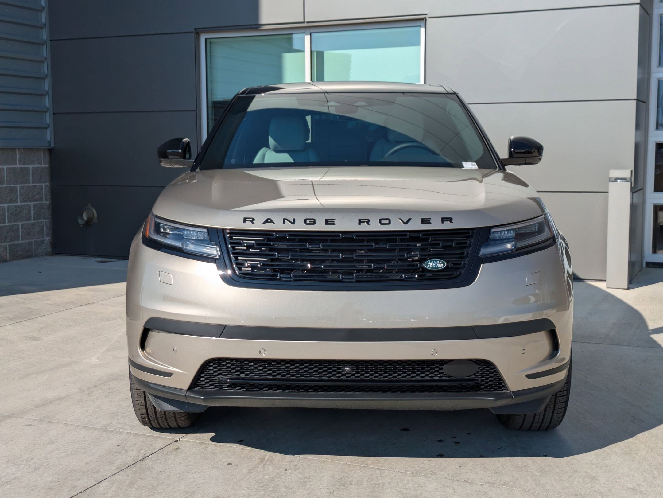 2026 Land Rover Range Rover Velar S photo 2