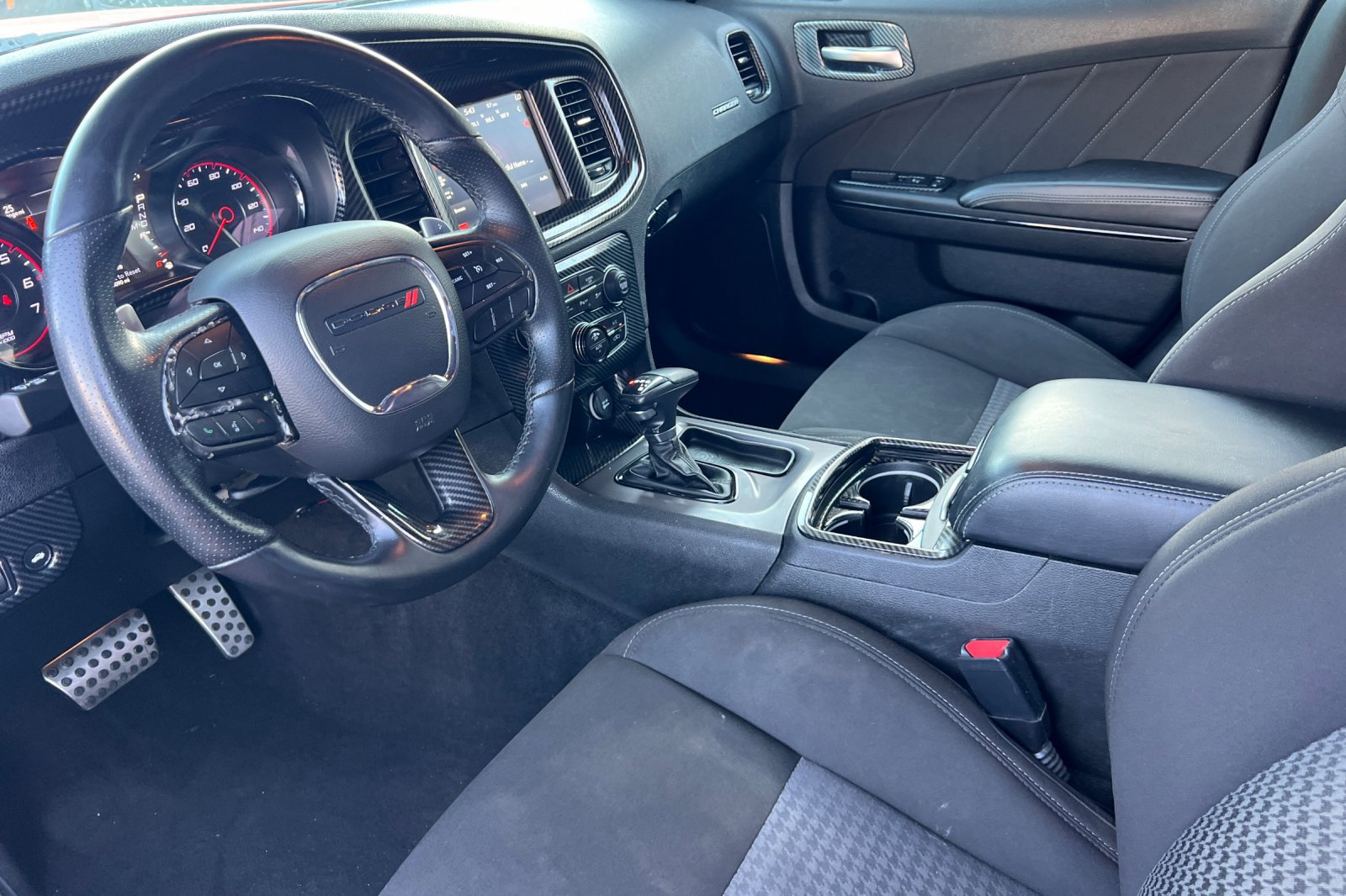 2022 Dodge Charger GT photo 9