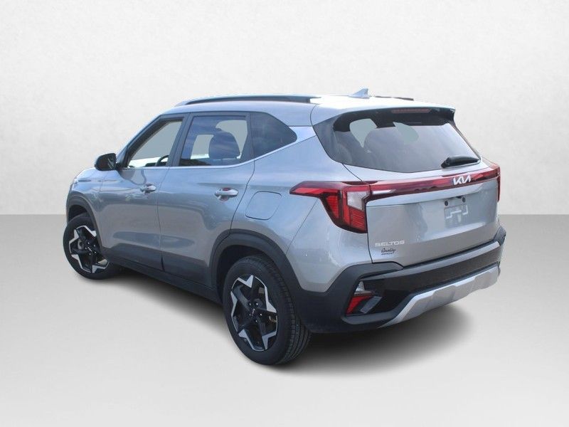 2024 Kia Seltos EX photo 4