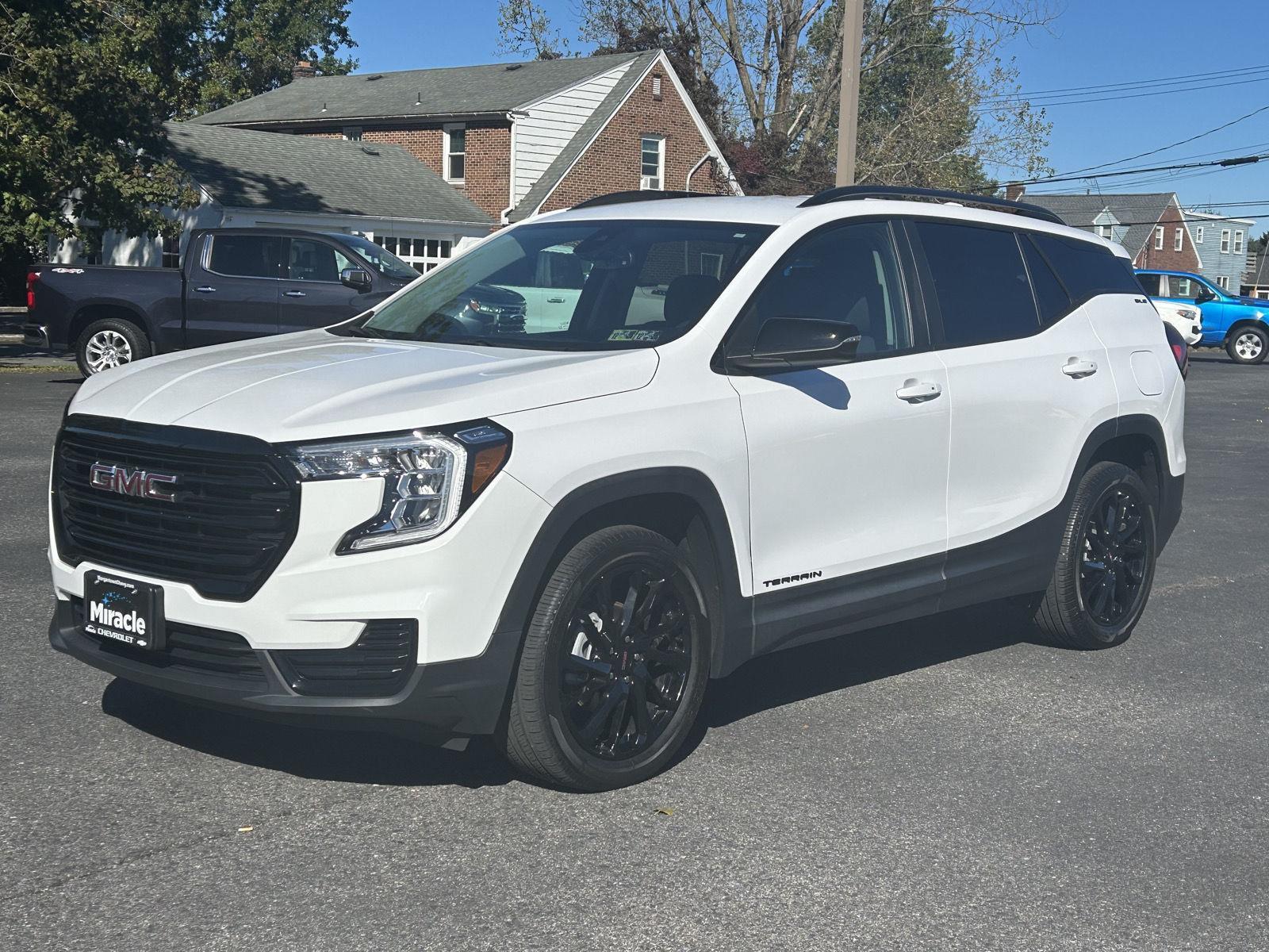 2023 Gmc Terrain SLE photo 2