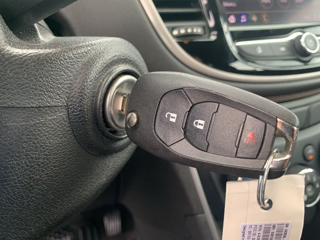 2020 Chevrolet Trax LS photo 26