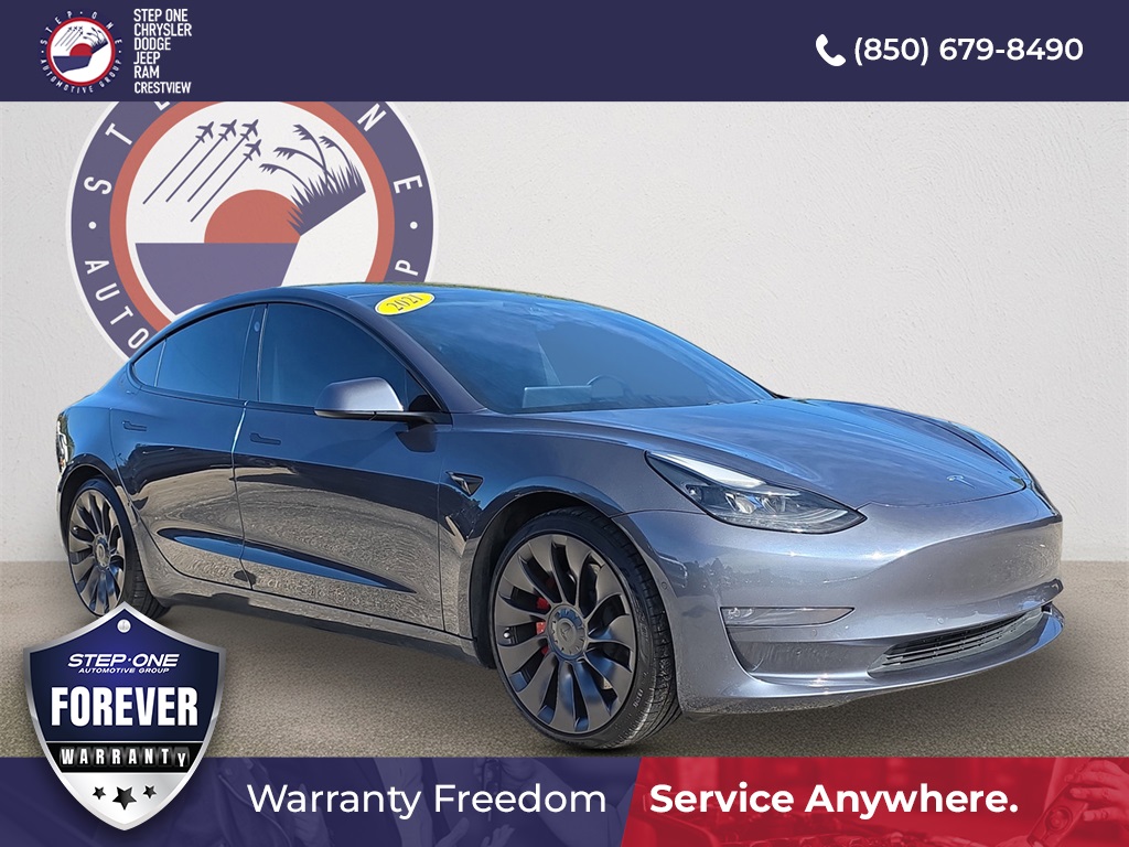 2021 Tesla Model 3 Base's photo