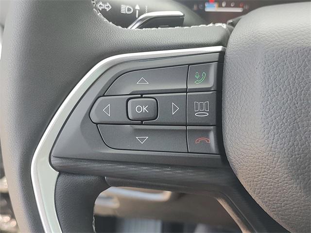 2025 Jeep Grand Cherokee Laredo Altitude photo 20