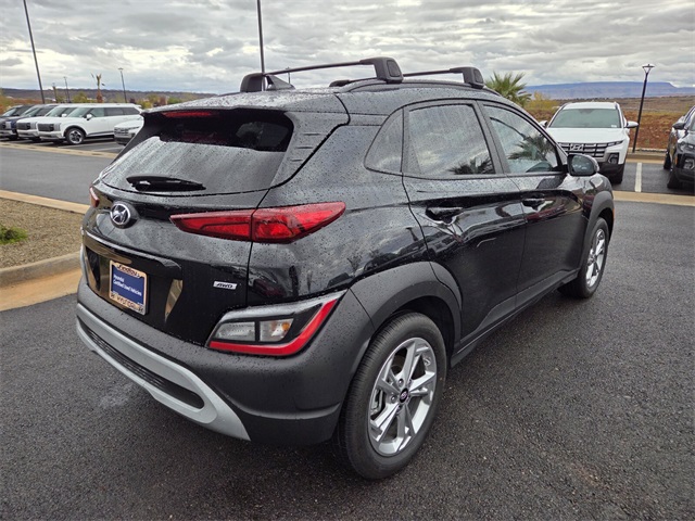 2023 Hyundai Kona SEL photo 4