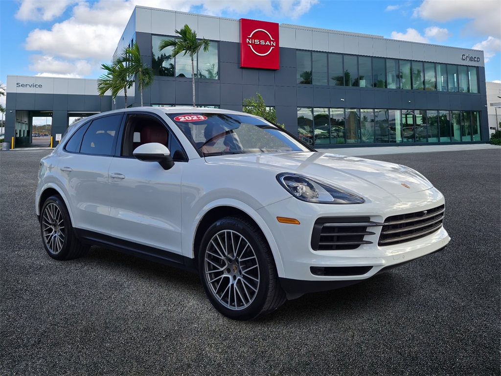 2023 Porsche Cayenne Base