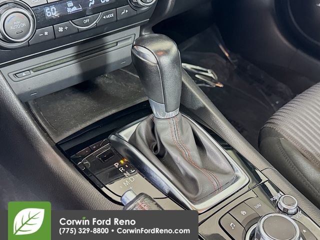 2014 Mazda Mazda3 Touring photo 17