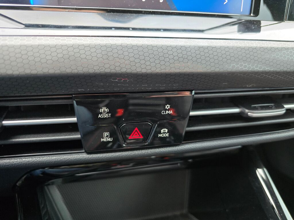 2024 Volkswagen Golf GTI S photo 25