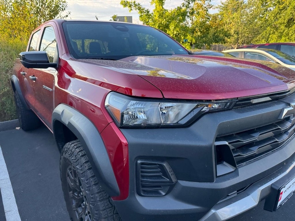 2024 Chevrolet Colorado Trail Boss photo 4