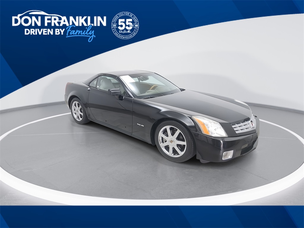 2004 Cadillac XLR Base's photo
