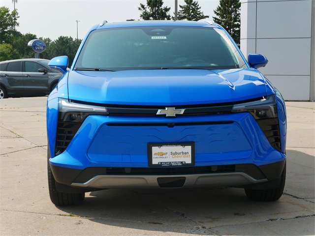 2025 Chevrolet Blazer EV photo 2