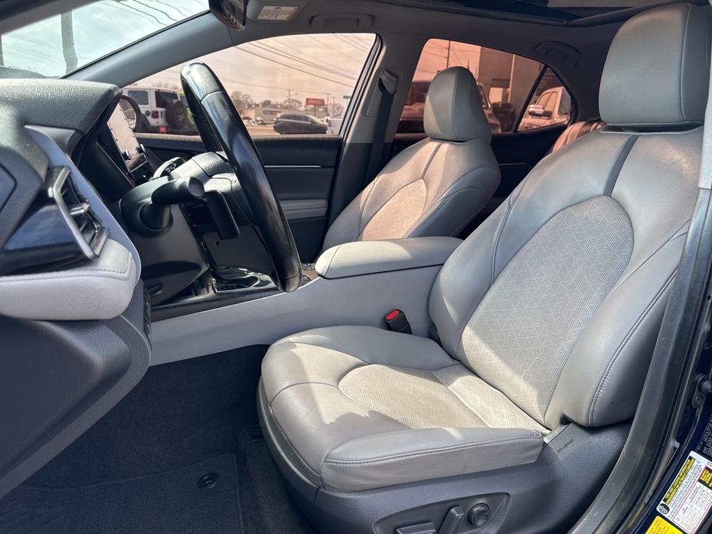 2021 Toyota Camry XSE photo 24