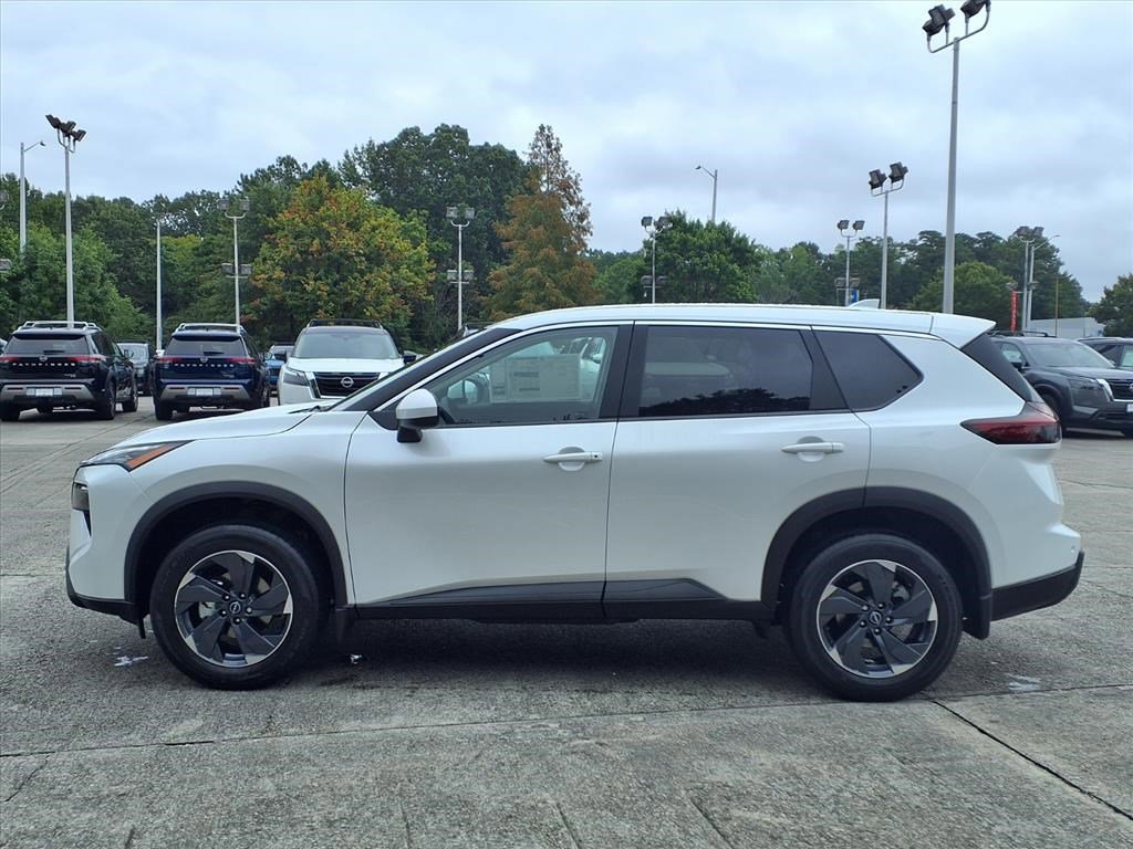 2026 Nissan Rogue SV photo 5